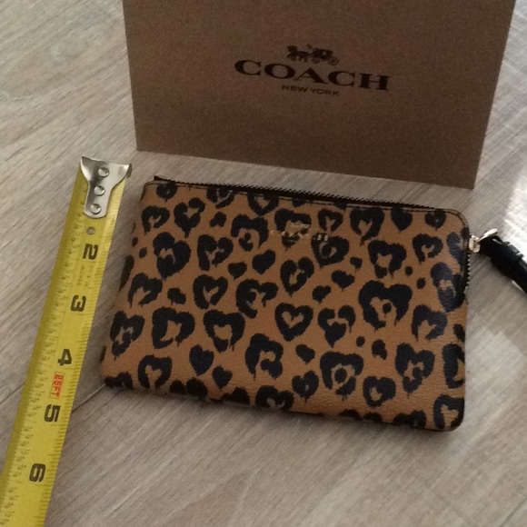 Coach print wristlet - Picture 6 of 8